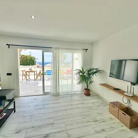 Apartment Luxury Paradiese - Sea Views Puerto del Carmen (Lanzarote)