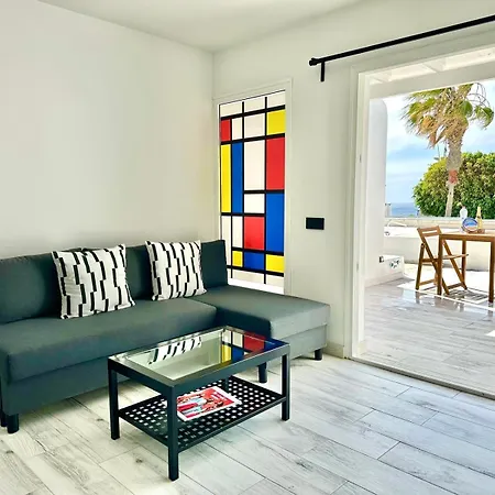 Luxury Paradiese - Sea Views Apartment