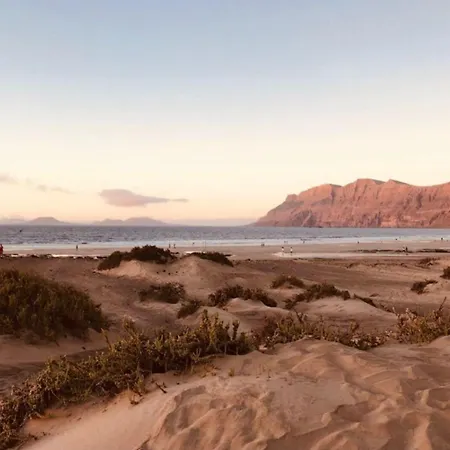 Luxury Paradiese - Sea Views Puerto del Carmen (Lanzarote)